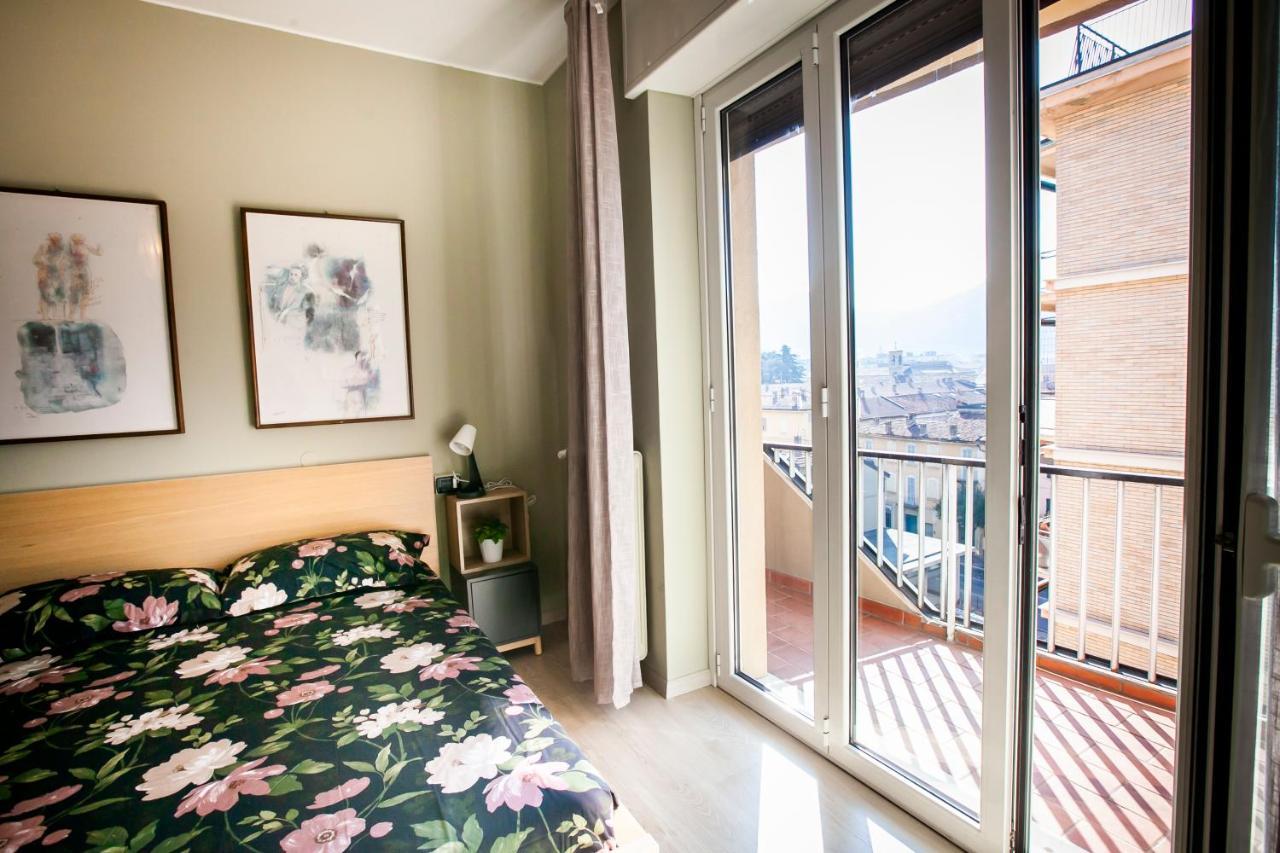 Chic And Freak Atelier Apartment Como Ngoại thất bức ảnh