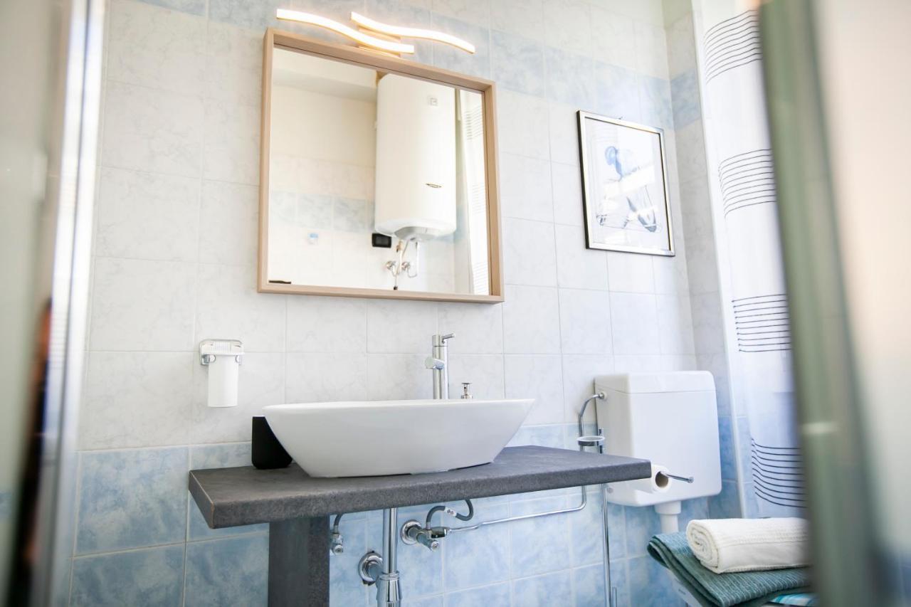 Chic And Freak Atelier Apartment Como Ngoại thất bức ảnh